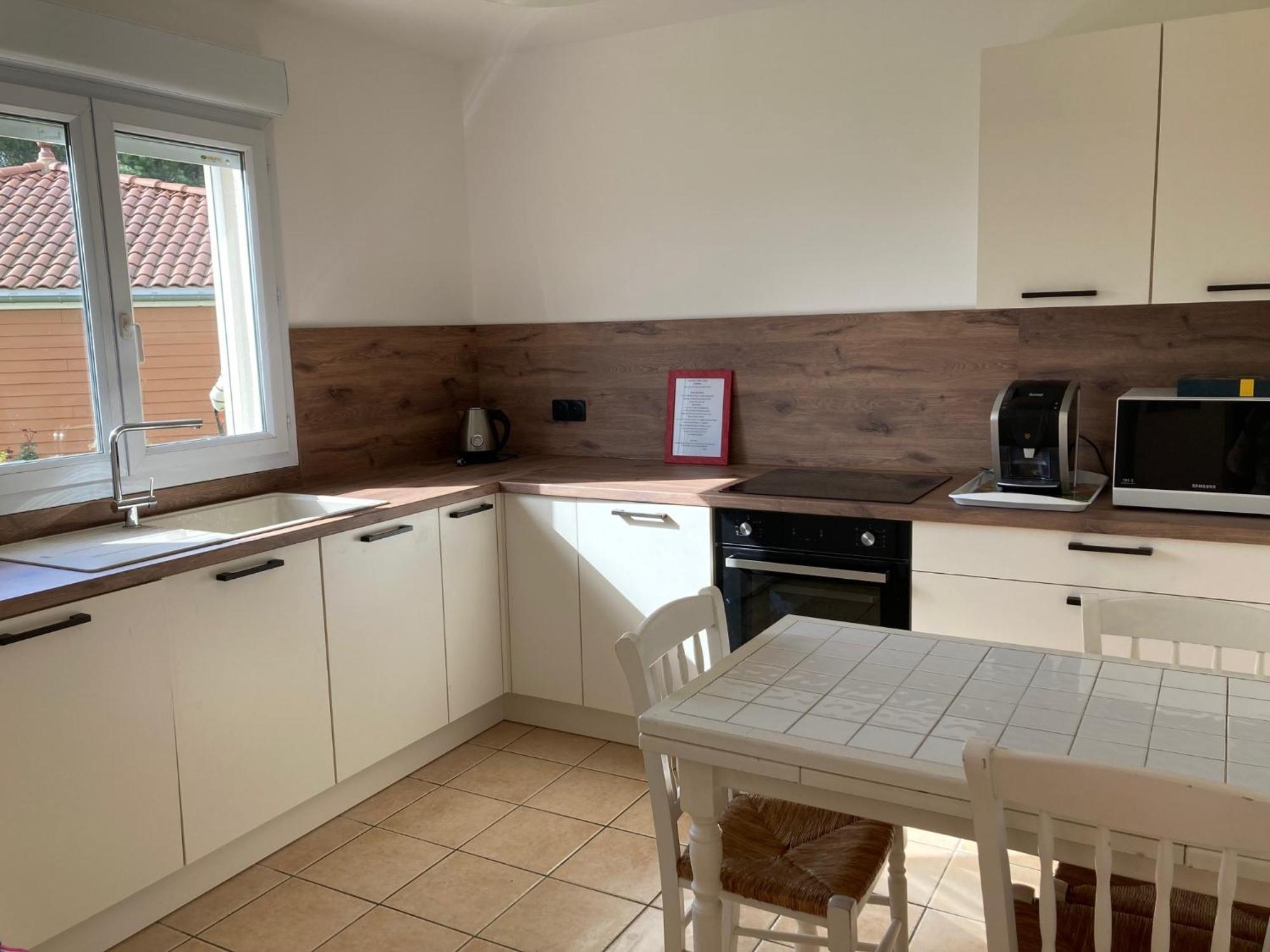 Belle Maison Sur La Voie Verte, Macon-Cluny, 6 Personnes Charnay-lès-Mâcon 外观 照片